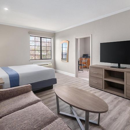 Melrose @ Seabrook, BW Signature Collection By Best Western Exterior foto